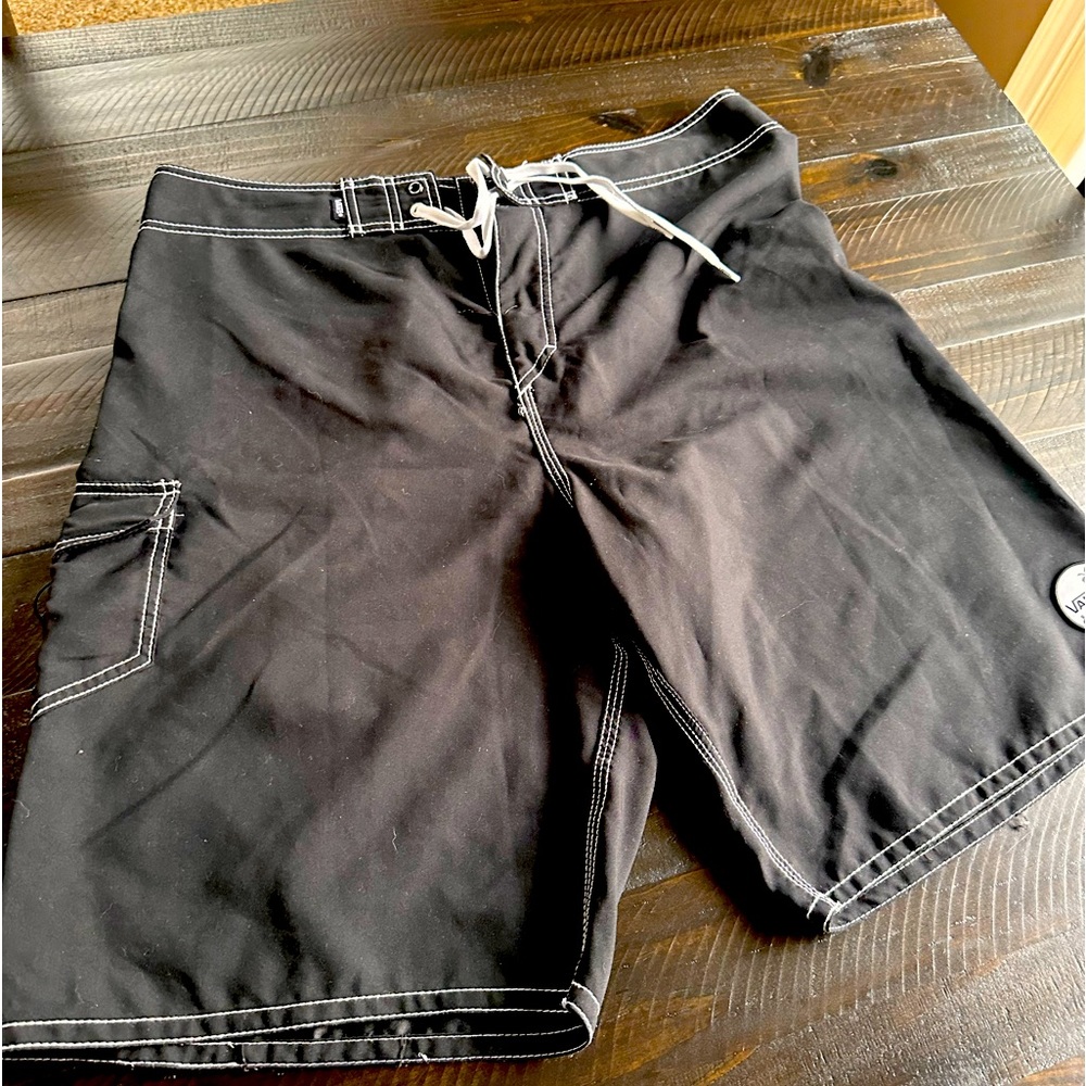 Vans Board Shorts sz 38